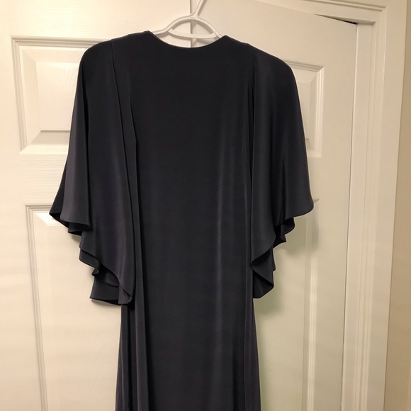 Megshop Flutter sleeve dress - Picture 2 of 6